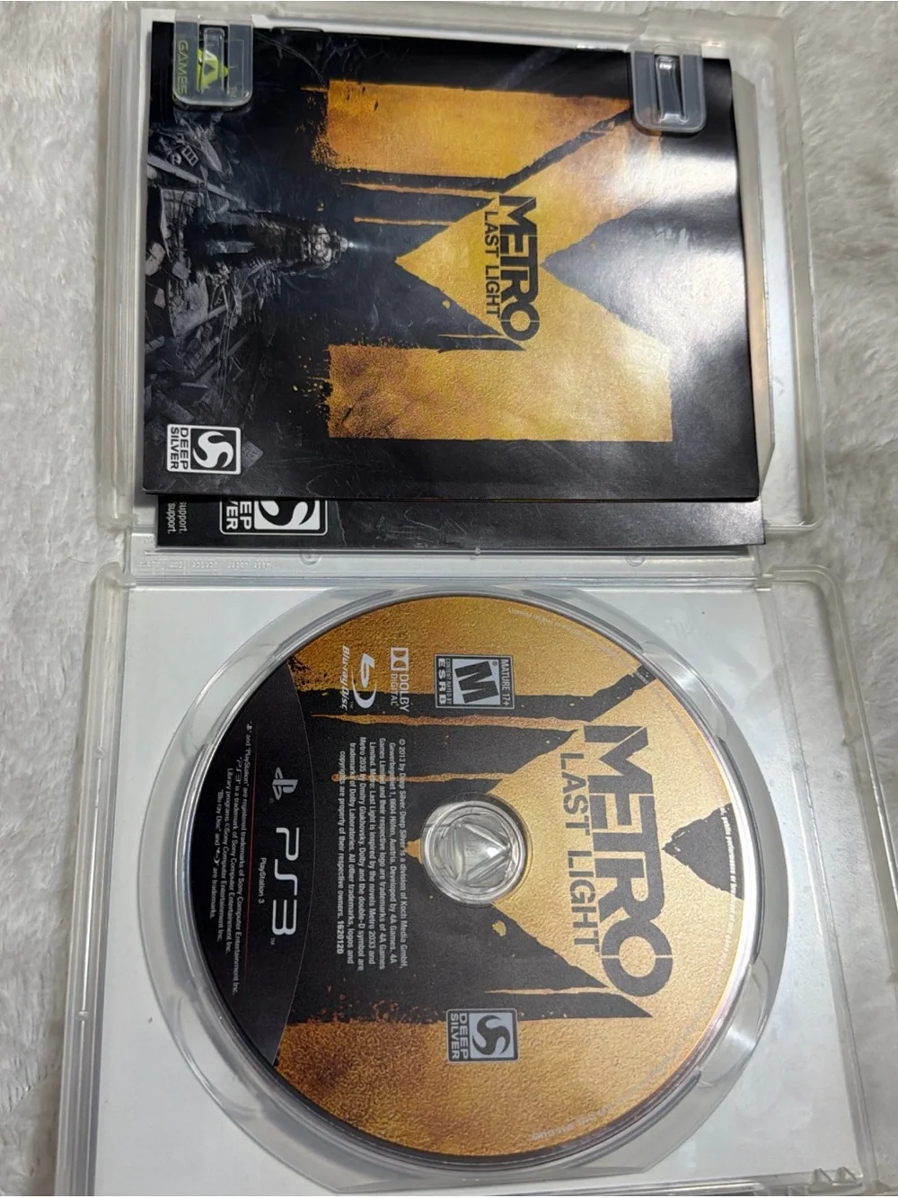 Metro: Last Light Limited Edition - PlayStation 3 includes manual